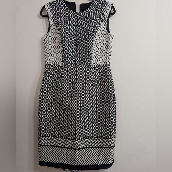 J. Crew fitted Geometric Tapestry Jacquard Sheath Dress size 4 nwot - Picture 6 of 12